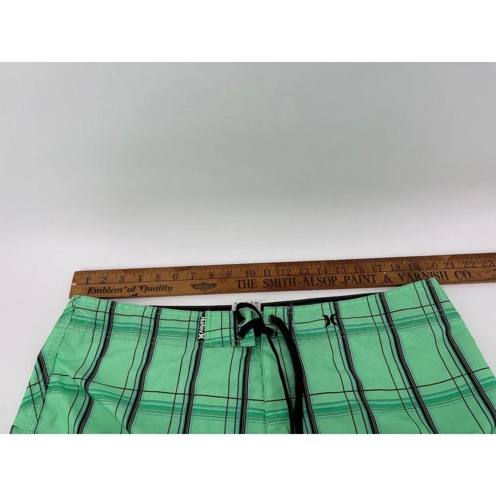 Hurley Grid Board Shorts, Green/Black, Beach,‎ Vacation, Men's Size 38